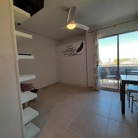 Ideal Curiste Apartment